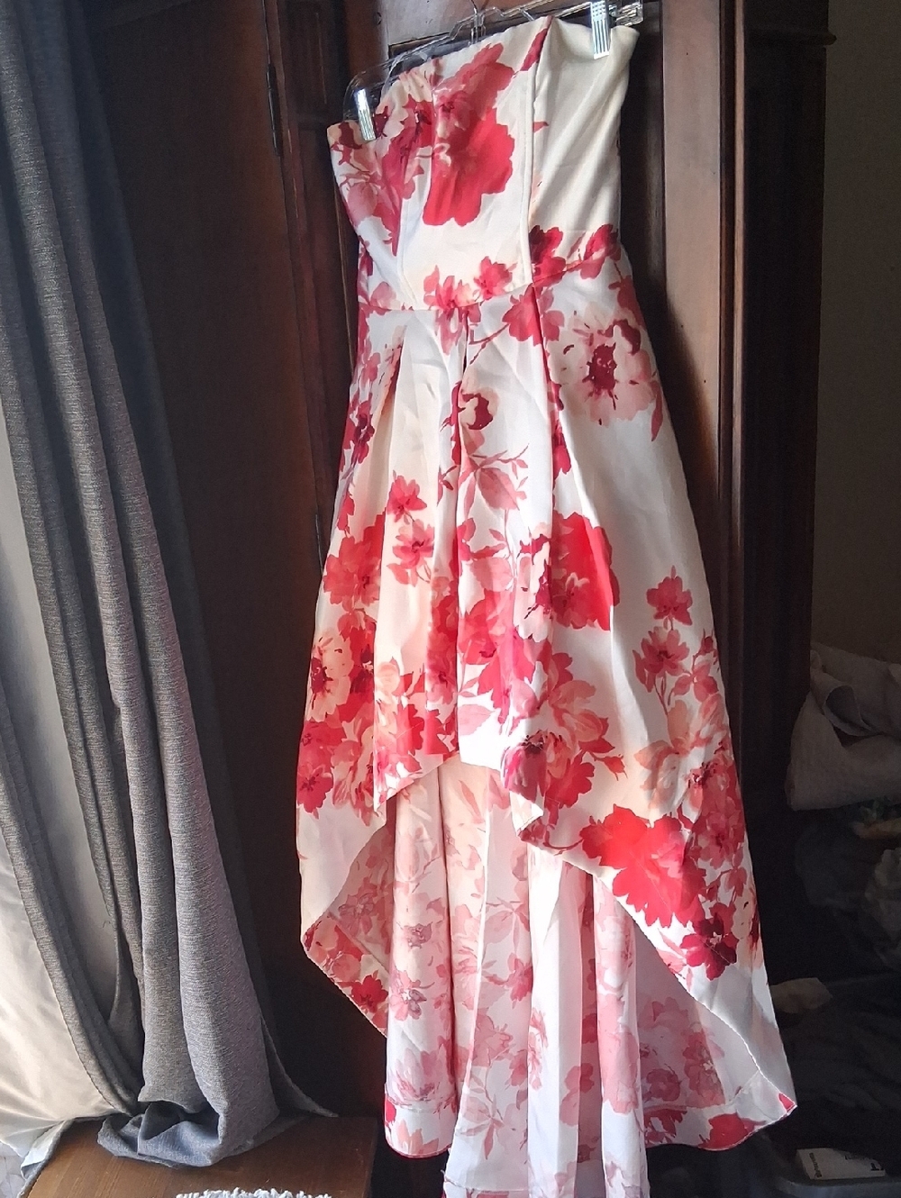 Xtraordinary Windsor Reds Floral High-Low Dress with Red Print Sz 5 Prom - Picture 7 of 16